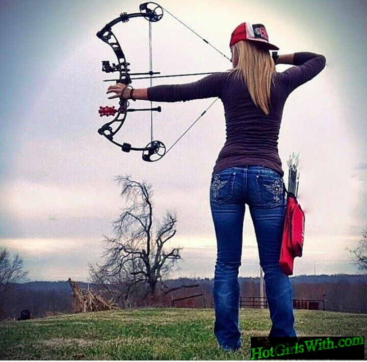 Archery Girl with Great Ass